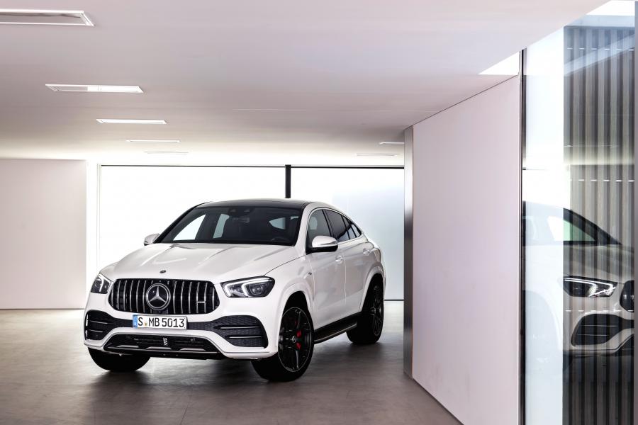  Mercedes-AMG GLE53 4Matic+ Coupe (C167) 2019 года  (WW) (фото 16 из 99)